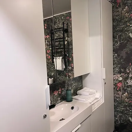 Loviisan Helmi 102 *