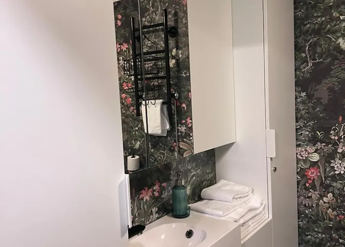 Loviisan Helmi 102 *